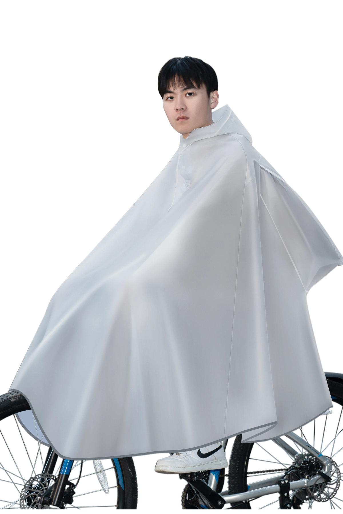 Versatile Adult Poncho: Stay Dry and Stylish - alternate view