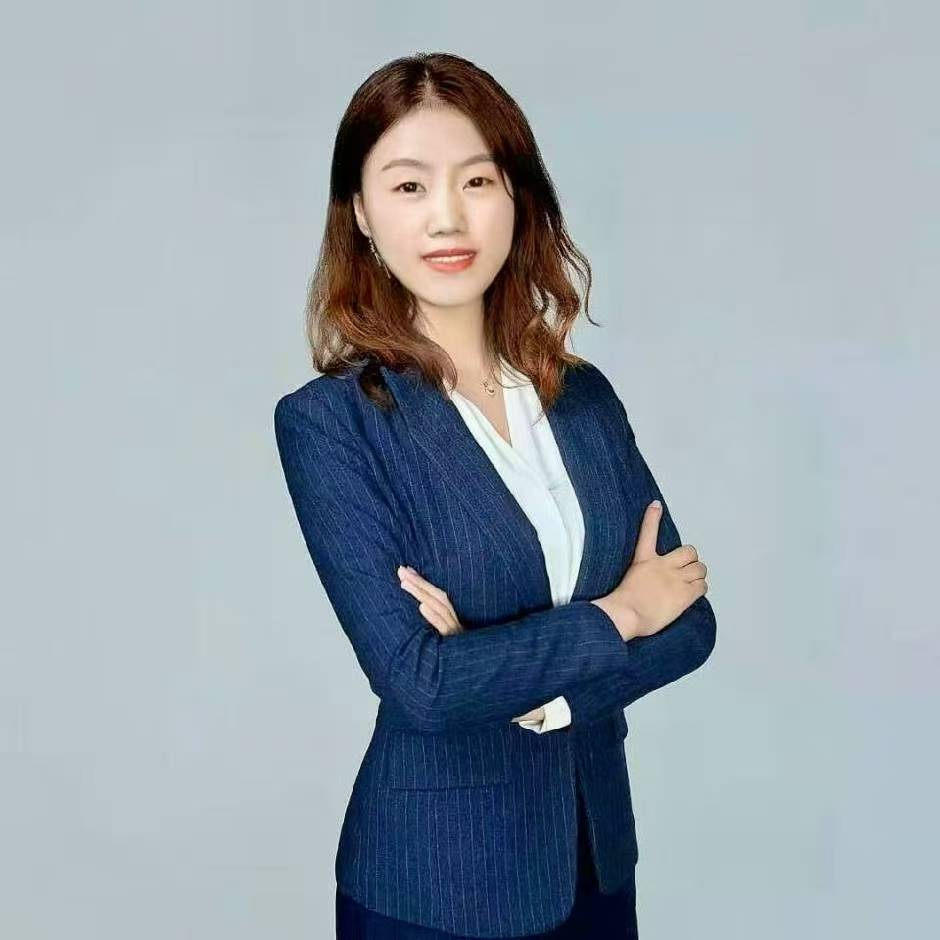 Liya - CEO & Founder